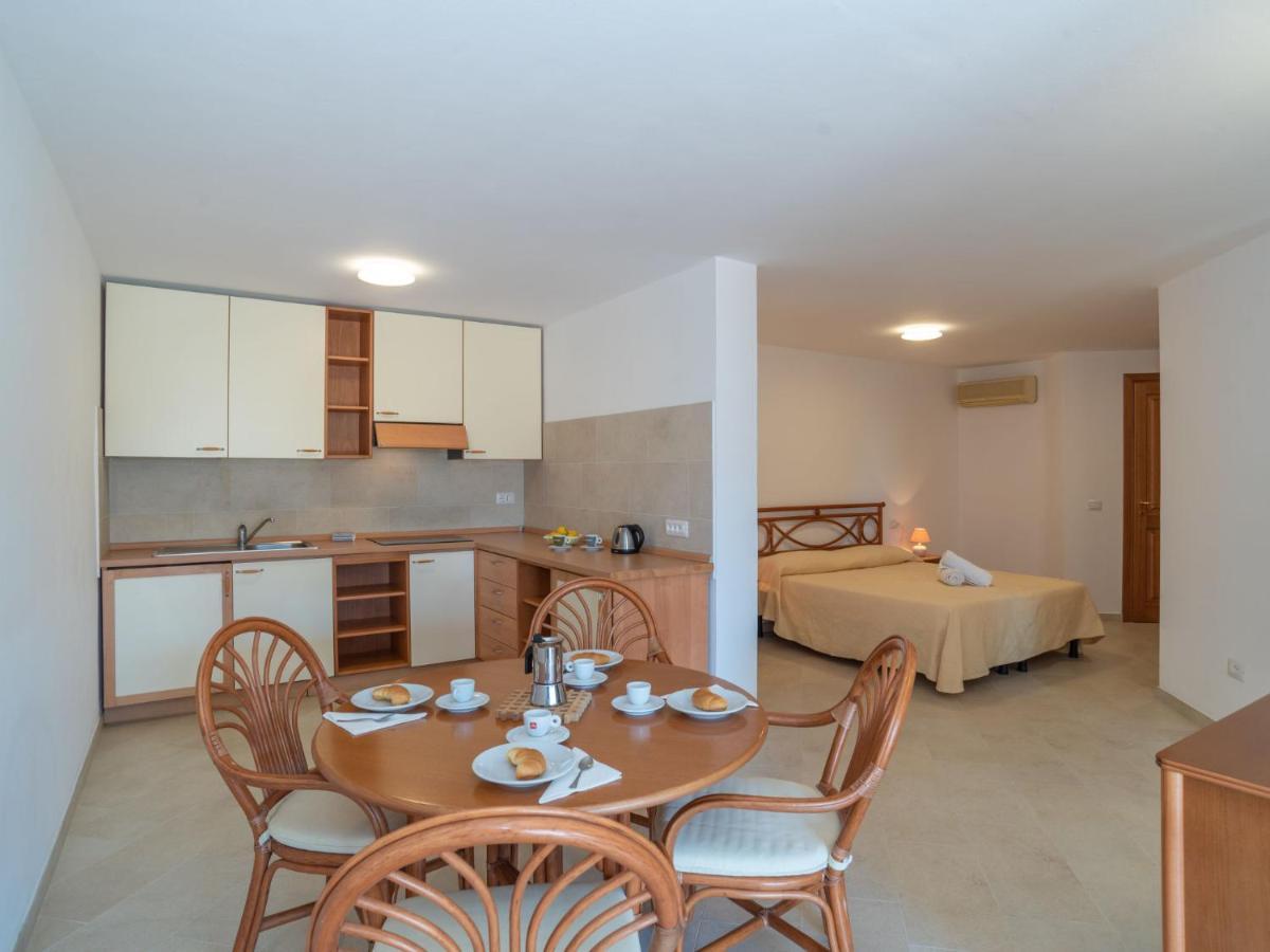 Holiday Home Corbezzolo 7 - Vista Village By Interhome Loiri Porto San Paolo Exterior foto